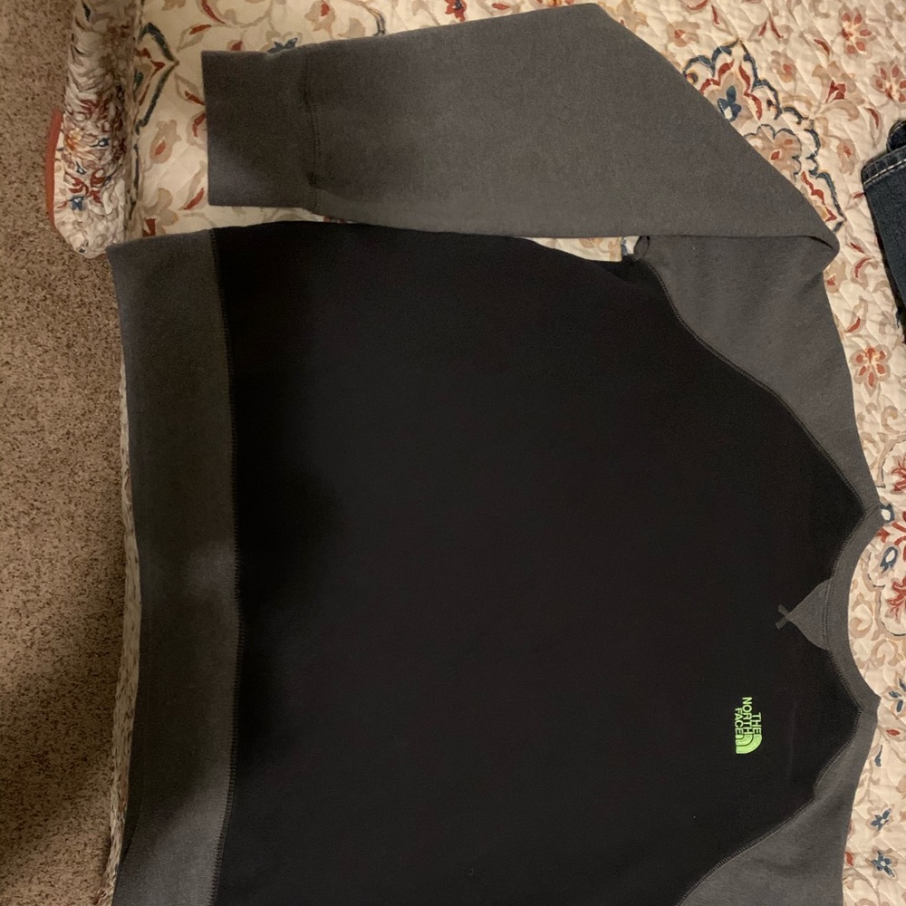 North face crew neck sweat shirt sz L